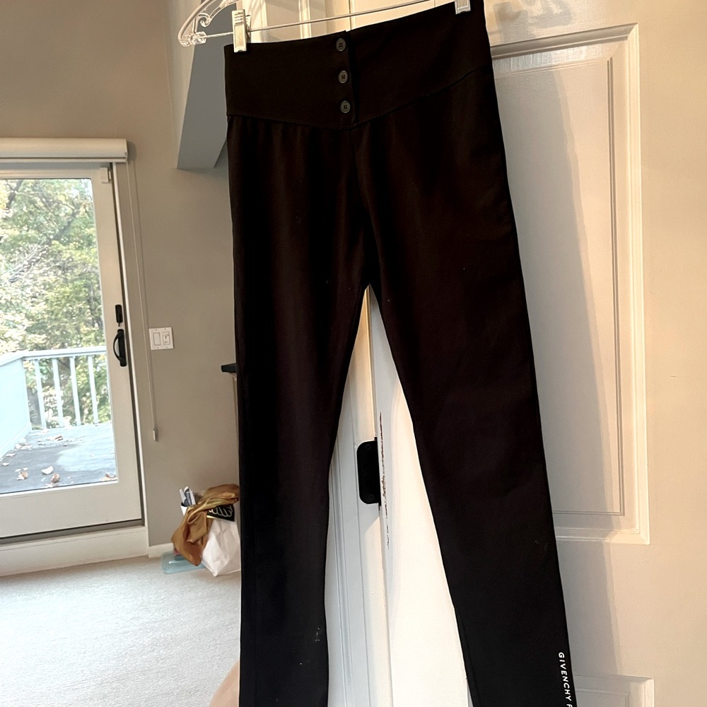 Chic and classic Givenchy black pants for kids. Size 12+. Great condition.